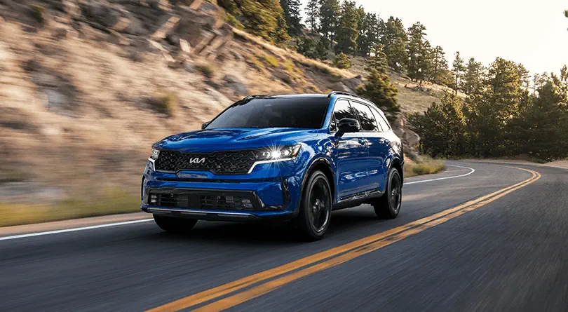 THÁNG 11, CHỌN KIA VI VU TRONG MÙA LỄ HỘI CUỐI NĂM